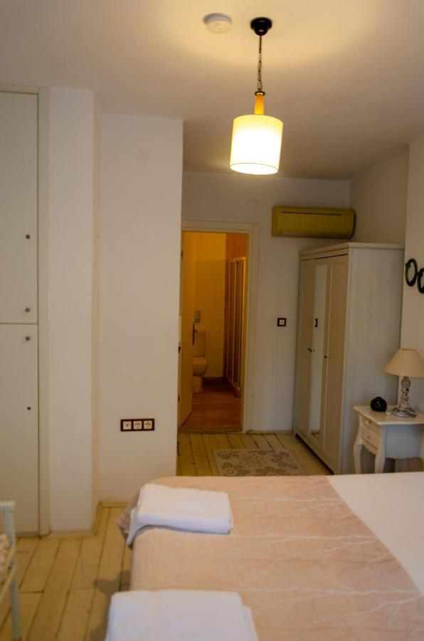Pervin Hanim Konagi Alaçatı Exterior photo